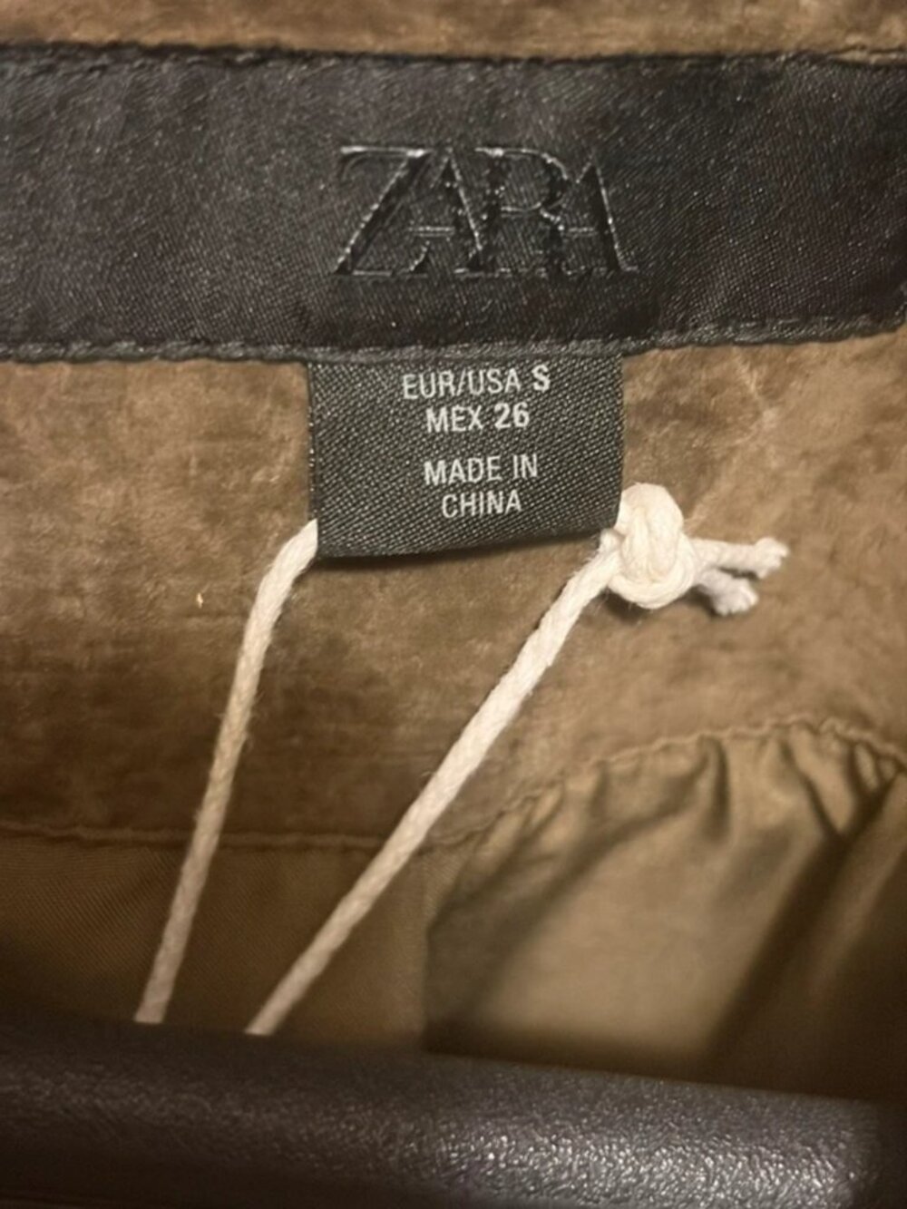 Zara Women’s Cropped Double Breasted 100% Leather Trench Coat, Dark Khaki, SMALL - Picture 15 of 16